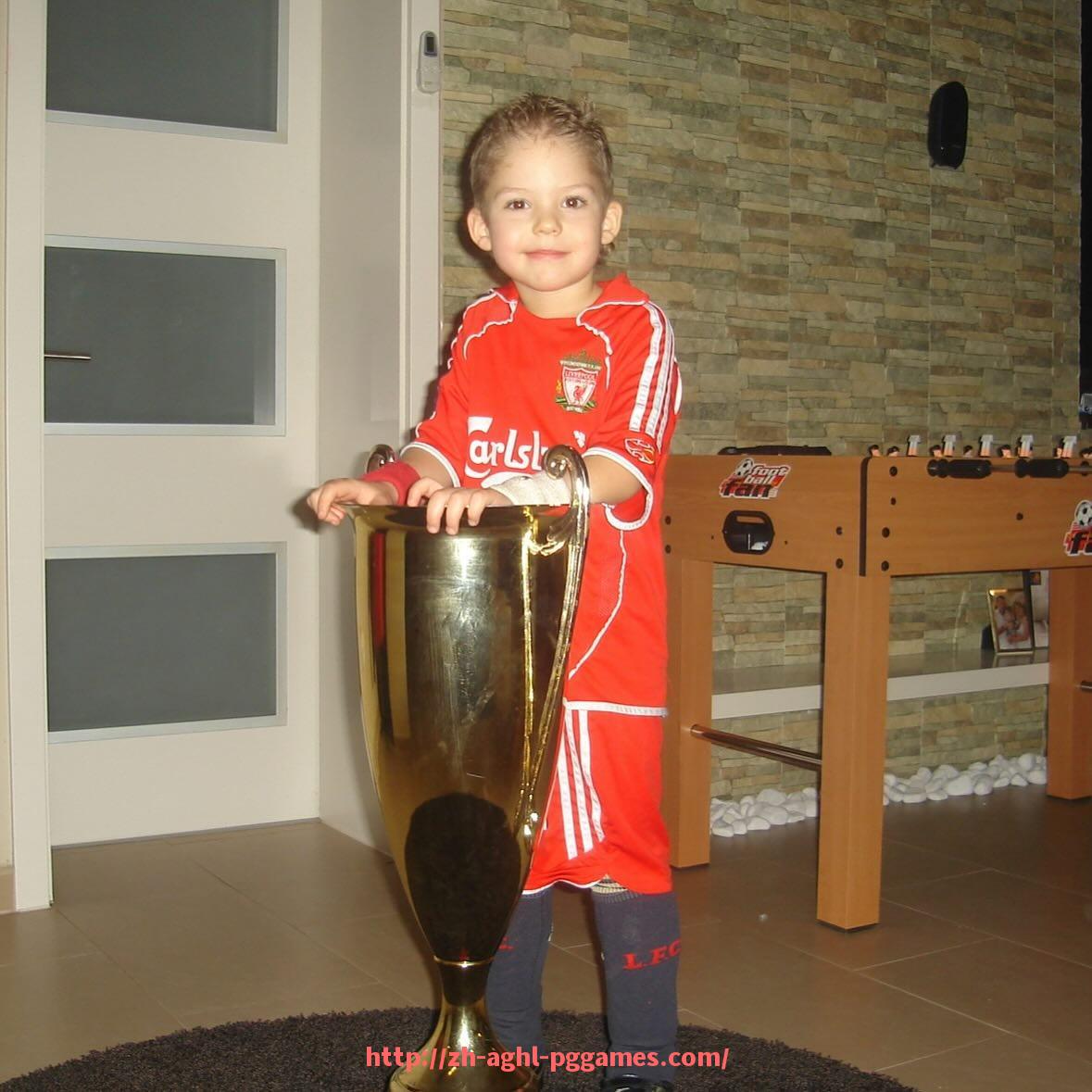 pg电子在线下载-CBA足球队员徐杰:徐杰在CBA足球场上的表现与发展